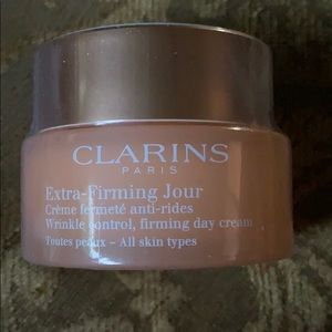 Clarins Extra Firming Day Cream for all sk…
